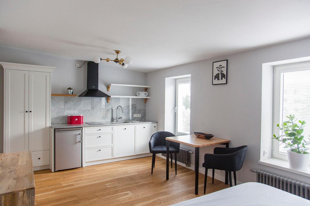Stare Bielany Apartments Варшава Экстерьер фото